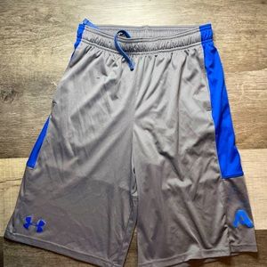 UnderArmour Shorts Size Kids Large